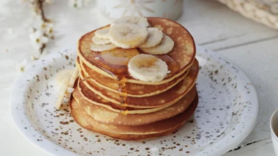 Все сходят с ума от этих блинов: в чем секрет их необычайной пышности