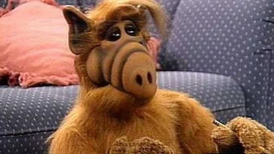 Компанія Раяна Рейнолдса випустить нові серії культового "Альфа"