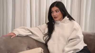 Делала или нет: Кайли Дженнер откровенно рассказала об увеличении груди