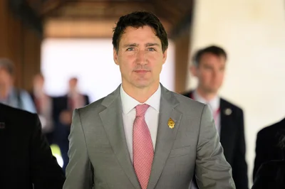Гарячі фото прем'єр-міністра Канади, які не дадуть тобі заснути цієї ночі - фото 567170