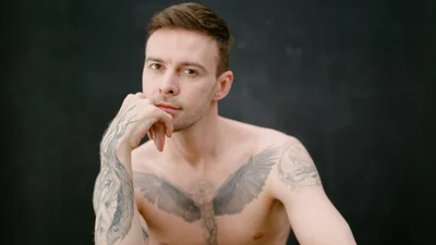 Макс Барських представив офіційну україномовну версію хіта "Тумани"