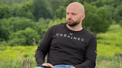 Слава Дьомін зізнався, що ходив до астролога й вірить тарологам