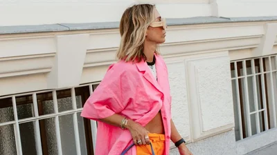 Не тільки рожевий: 5 трендових кольорів, які ознаменують осінь 2023