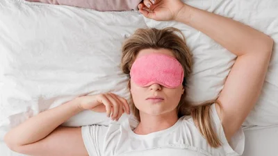 Ось скільки подушок треба для міцного та здорового сну