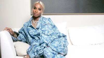 Співачка Сіара вчетверте вагітна