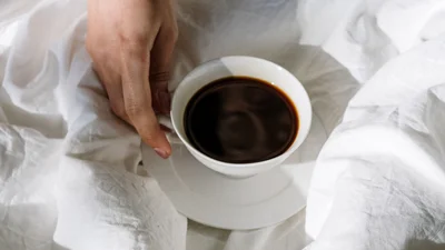 Чи шкідливо пити каву на голодний шлунок: відповідь тебе здивує