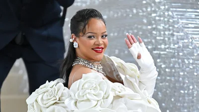 Рианна родила дочь