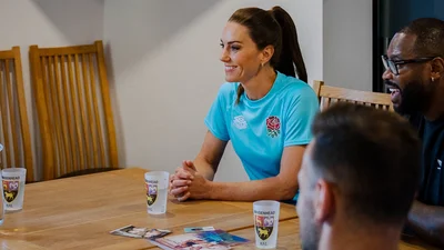 Кейт Миддлтон тайно общается с принцем Гарри, и вот о чем