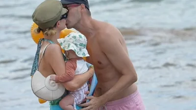 Періс Гілтон вирушила з родиною на Гаваї, де зараз вирують лісові пожежі