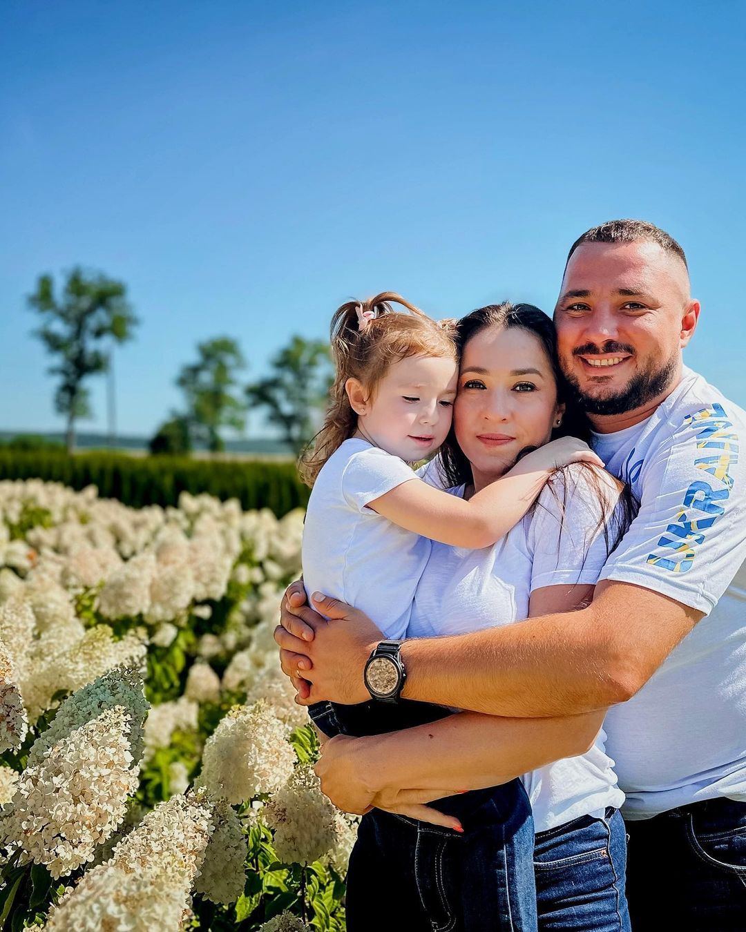 Розлучення скасовується: Наталка Карпа потішила фотосесією з чоловіком і донькою - 570099 Розлучення скасовується: Наталка Карпа потішила фотосесією з чоловіком і донькою - фото 570099