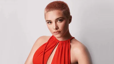 Бойова крихітка Флоренс П'ю у мереживі прийшла на страйк на підтримку колег-акторів