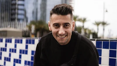 Переможець "Холостячки" Олександр Еллерт пояснив, як виїхав за кордон під час війни