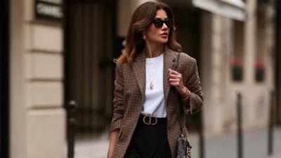 Основа основ: вот как носить черные брюки в разных случаях