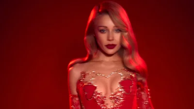 Детство в рф и деспотическое воспитание - неожиданные факты о Тине Кароль