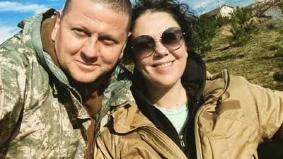 Валерій Залужний поділився зворушливою світлиною з дружиною