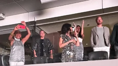 Принц Гаррі нудьгував на концерті Бейонсе, поки Меган Маркл відривалась та танцювала