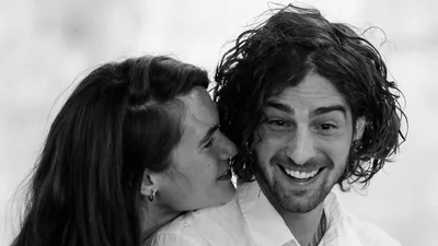 Даша Кацуріна показала малюнок дітей, присвячений Володимиру Дантесу