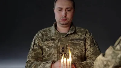 Видео с задувающим свечи Кириллом Будановым разобрали на мемы