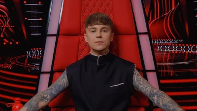 Трогательное выступление участника на Голосе страны-13 растрогал Артема Пивоварова до слез