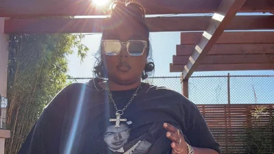 Ліззо станцювала тверк в екстремально крихітному бікіні