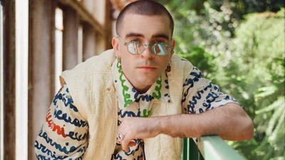 ANTON VELBOI презентував свій перший сингл "Люди на Землі"