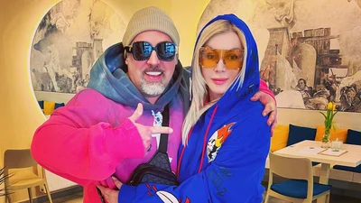 Ірина Білик засипала Діму Коляденка поцілунками, і фани впевнені, що вони разом