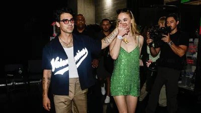 Джо Джонас посвятил песню отцовству: фанаты не сдерживали слез