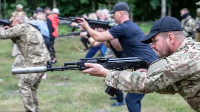 Поздравления с Днем ТрО: лучшие открытки на украинском