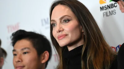 Анджеліна Джолі змінилась до непізнаваності заради ролі легендарної оперної діви