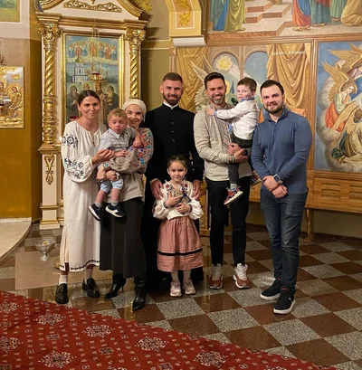 Инна и Тимур Мирошниченко окрестили своего названного сына - фото 579042
