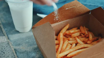 Врач назвала худшую приправу: приводит к лишнему весу