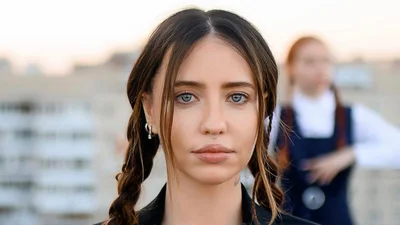 Как подружки: Надя Дорофеева показала, как сходила на шоппинг со старшей дочерью Кацурина