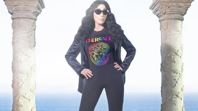 Шер, Меган Фокс, Пэрис Хилтон и другие: звезды, которые забывают стареть— фото