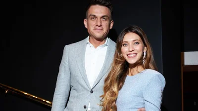 Насилля й наркотики: у мережі ширяться чутки, що Топалов знущається над Регіною Тодоренко