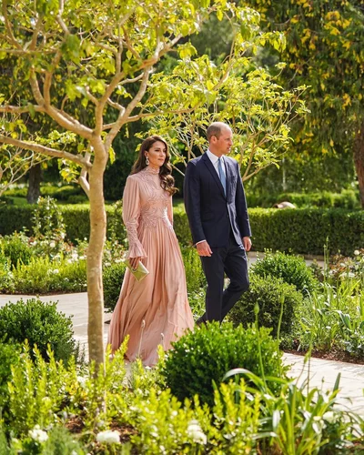 Кейт Миддлтон и принца Уильяма признали самой стильной парой в мире - фото 580486