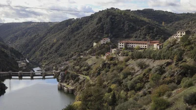 В Іспанії продають ціле село за ціною будинку - фото 580602