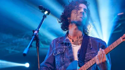 Непрацююча техніка, 11 тис. євро донатів та два освідчення: Дантес провів концерт у Києві