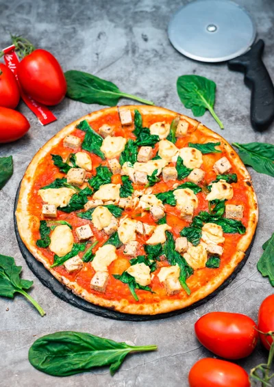 Идеальное тесто для пиццы — самый простой рецепт, который бы заценили даже итальянцы - фото 582300