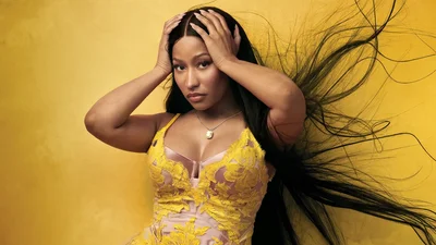 Ники Минаж рассказала о пластике груди и отношении к бодипозитиву