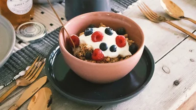 Дієтологи назвали сніданок №1 для схуднення: його легко зробити вдома