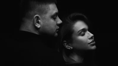 Нежная Саша Бо снялась в чувственной фотосессии накануне рождения дочери