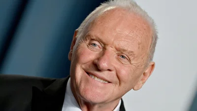 85-летний Энтони Хопкинс энергично станцевал и показал, в какой он классной форме