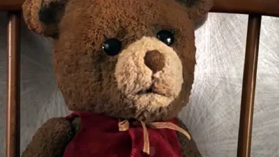 Від творців "П’яти ночей у Фредді": вийшов трейлер фільму жахів про ведмедика