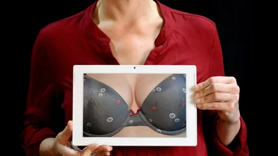 Почему украинки до сих пор делают огромные губы и грудь