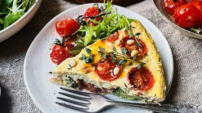 Рецепт швидкої вечері: приготуй кіш із фетою та броколі всього за пів години