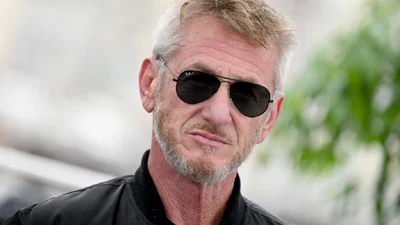 Шон Пенн зробить документальний фільм про українського льотчика "Джуса"