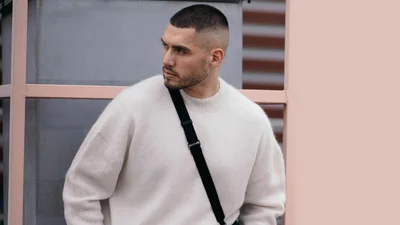 Никита Добрынин снова холостяк: девушка ведущего озадачила заявлением об одиночестве