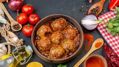 Фрикадельки в томатному соусі за цим рецептом виходять просто божественними