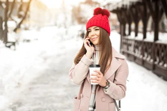 Как защитить свой телефон на морозе: подборка простых и действенных советов