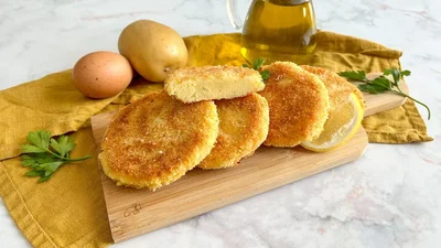 «Стожки» из фарша, яиц, картофеля и сыра (в духовке) — рецепт с фото пошагово